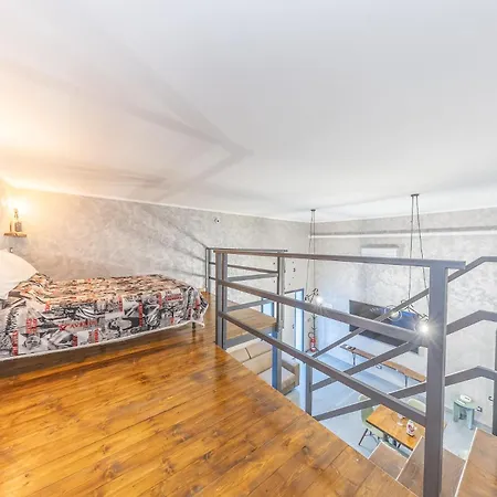 Apartment M R Loft Esclusivo Con Vasca Idromassaggio