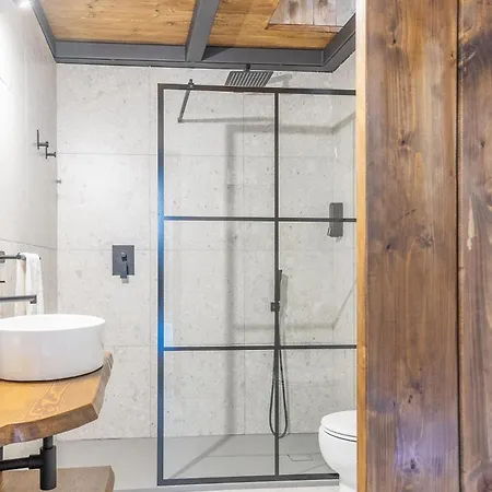 M R Loft Esclusivo Con Vasca Idromassaggio Apartment