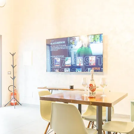 Apartment M R Loft Esclusivo Con Vasca Idromassaggio