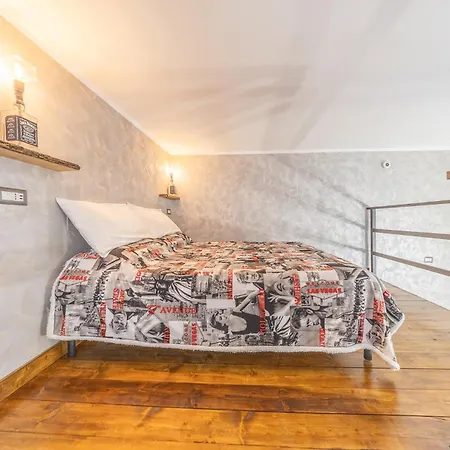 M R Loft Esclusivo Con Vasca Idromassaggio Apartment